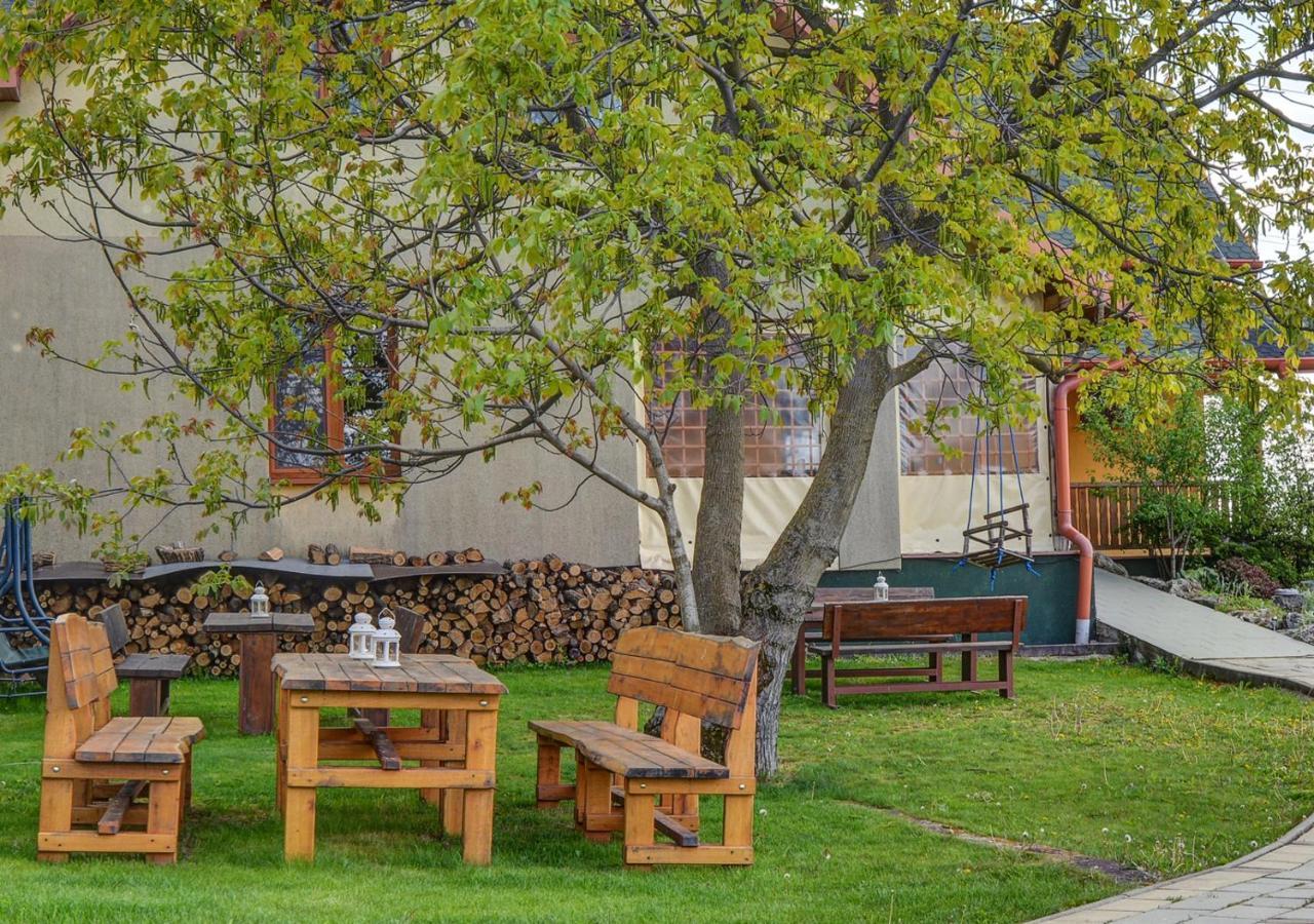 Penzion Tokaj Macik Winery B&B Mala Trna Luaran gambar